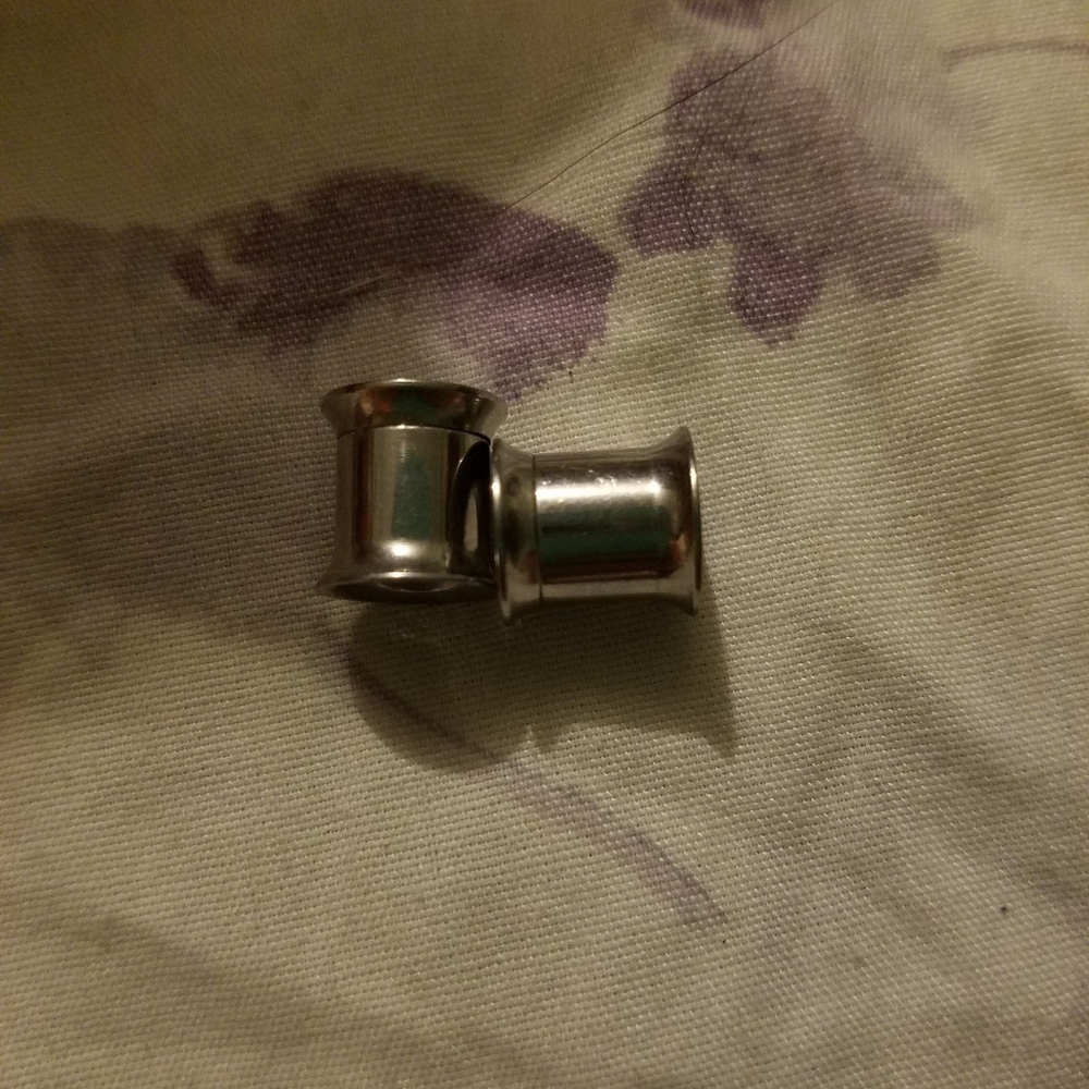 Silver 0g Tunnels